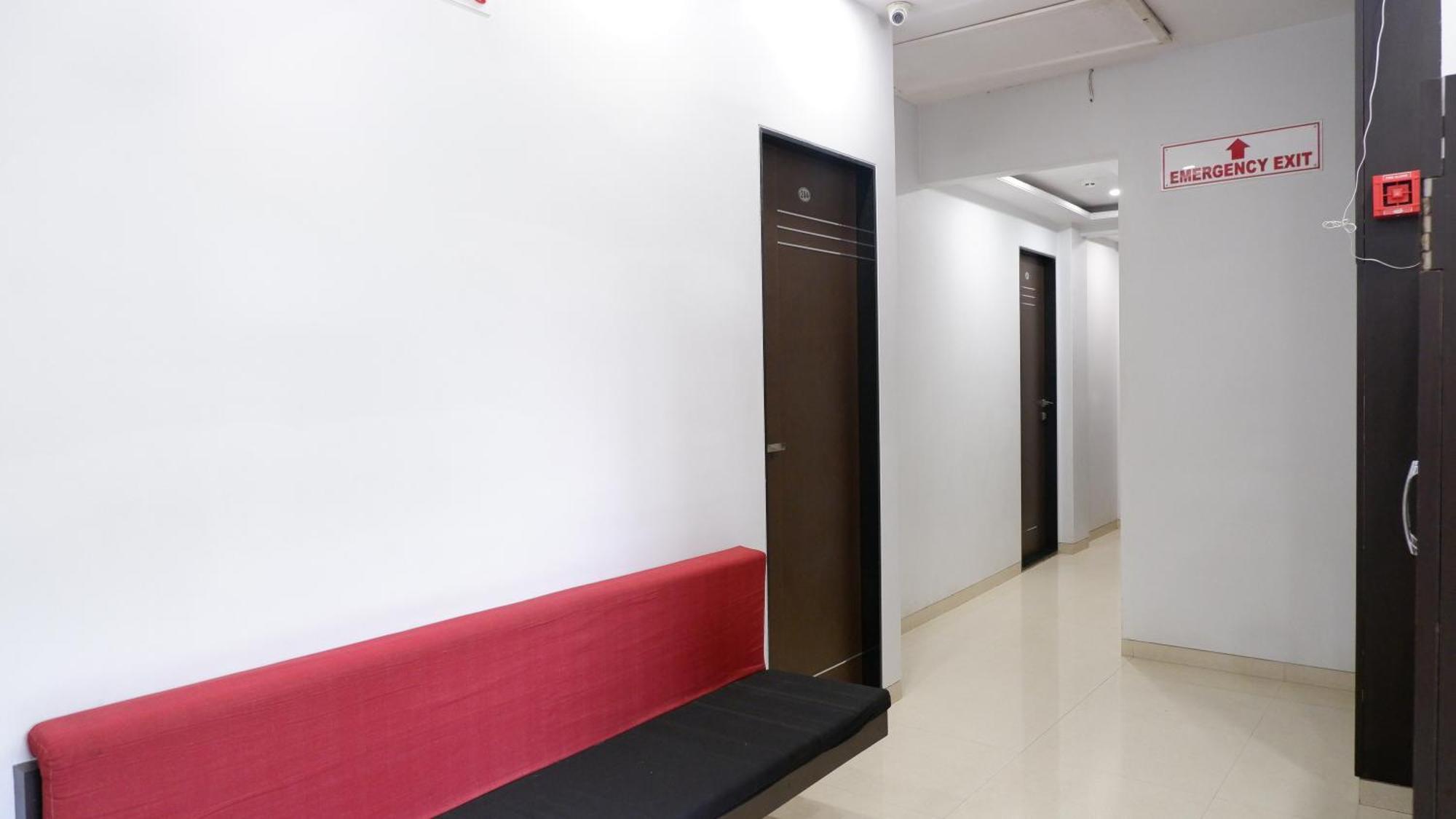 Hotel Briteway Mumbai Ngoại thất bức ảnh